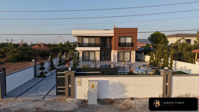 Furnished 4 Bedroom Luxury Villa with Pool in Greenhill Didim