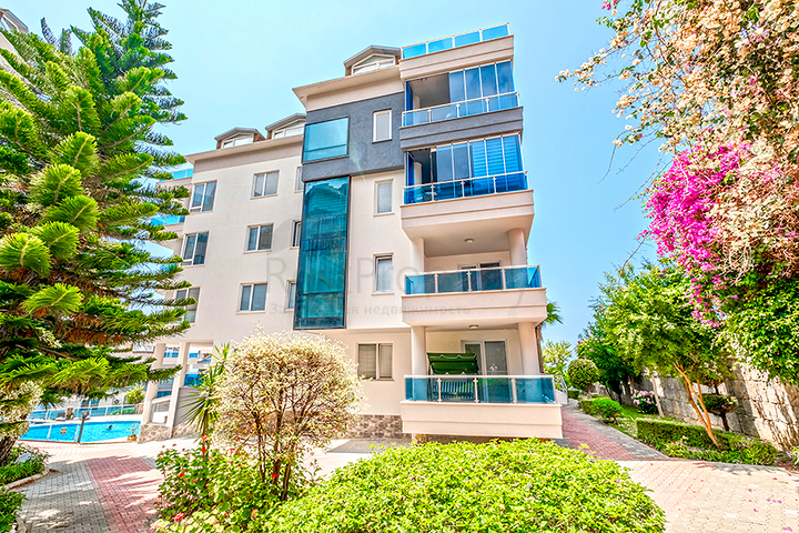 Ground Floor 4 Bedroom Duplex Apartment for Sale in Alanya