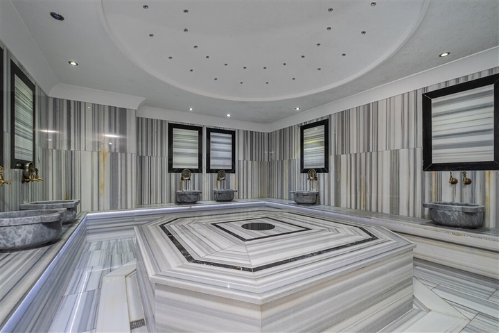 Ground Floor 4 Bedroom Duplex Apartment for Sale in Alanya