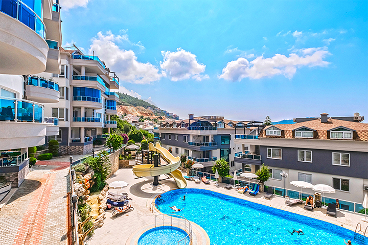 Ground Floor 4 Bedroom Duplex Apartment for Sale in Alanya
