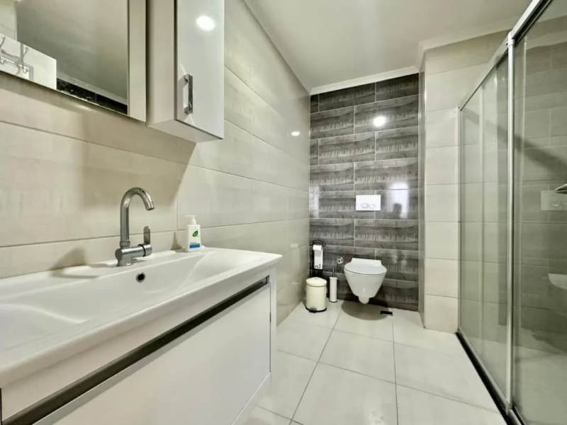 Guzel Tower l; Spacious 4 Bedroom Property for Sale in Alanya