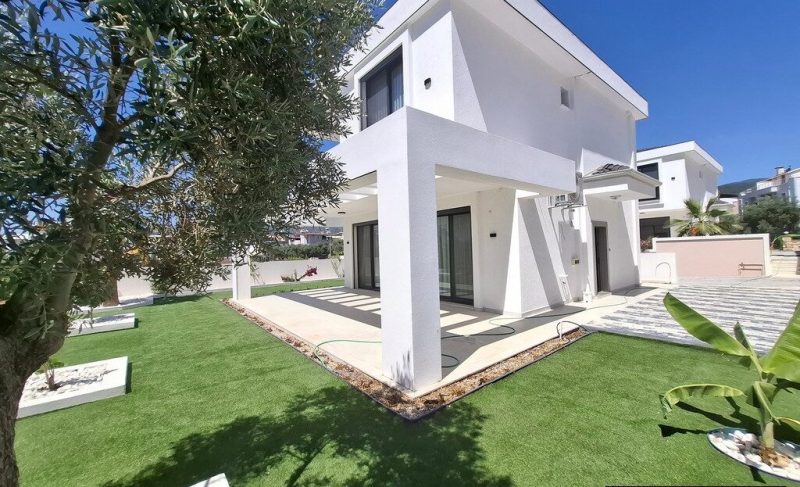 Immaculate Villas for Sale in Akbuk Didim l Private Garden