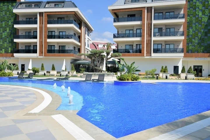 Modern 3 Bedroom Penthouse with Duplex Layout in Oba Alanya