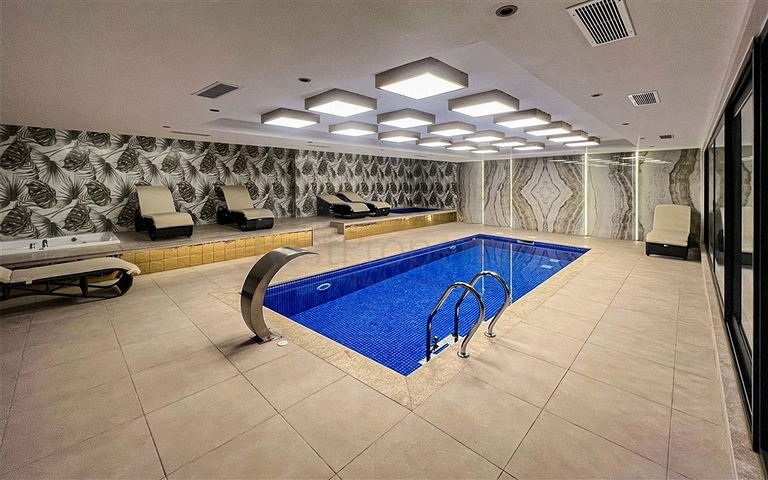 Modern 3 Bedroom Penthouse with Duplex Layout in Oba Alanya