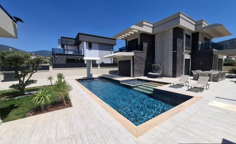 Nature & Sea View Villa for Sale in Didim with Furniture in Akbuk