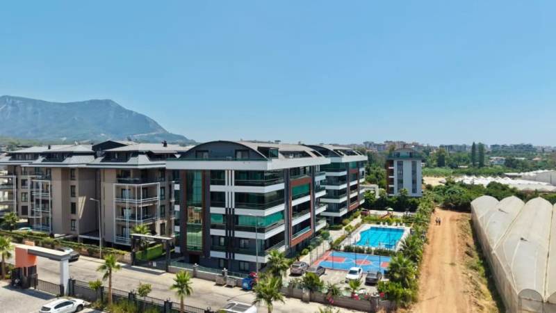 Oba Twin Complex; 3 Bedroom Property for Sale in Alanya Turkey