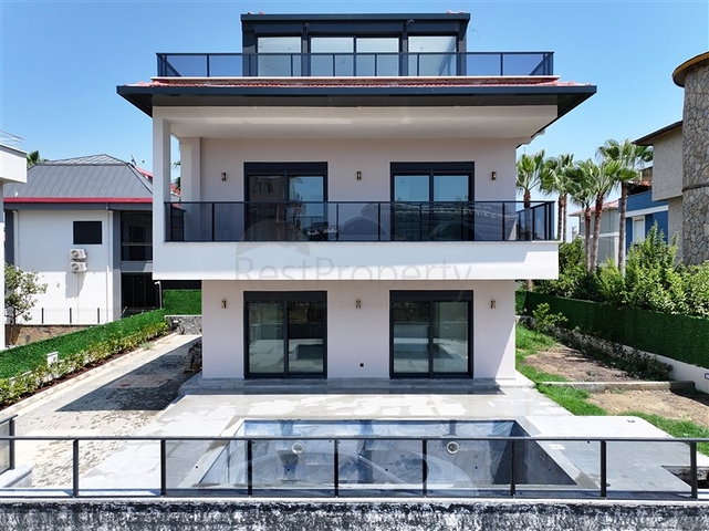 Private Villa with Pool for sale in Konakli Alanya Turkey