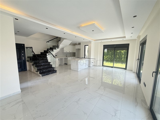 Private Villa with Pool for sale in Konakli Alanya Turkey