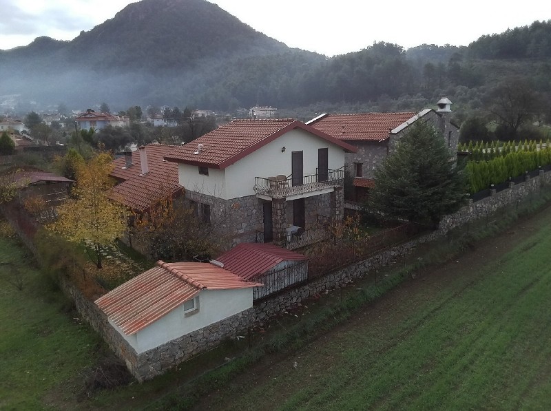 Rural Homes; Spacious Stone Bungalow for Sale in Uzumlu Fethiye