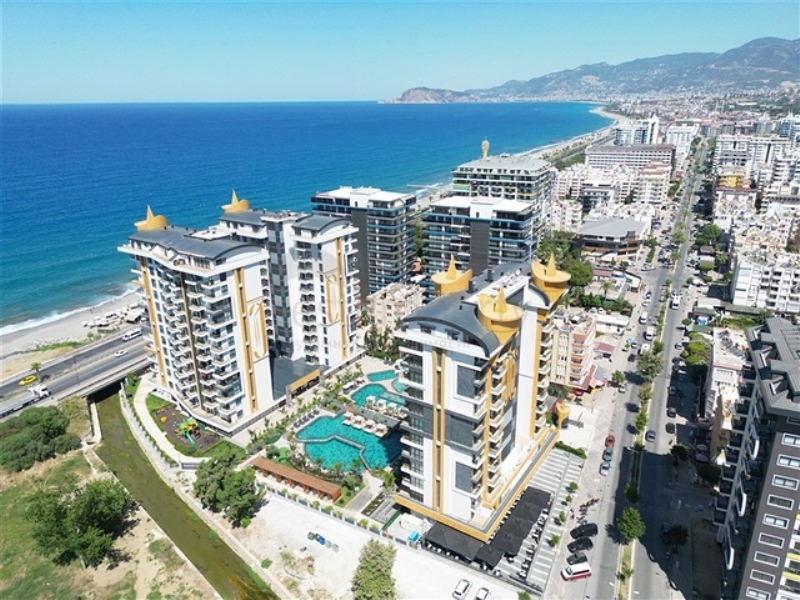 Sea View 1+1 Apartment in a Modern Complex by the Beach Mahmutlar Alanya