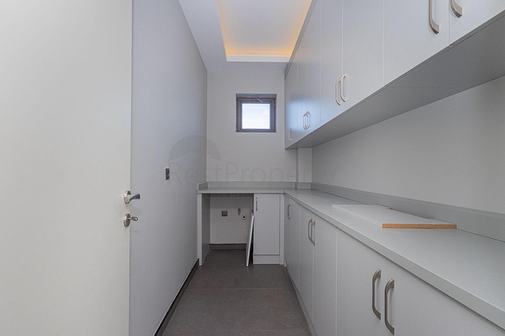Spacious 4+1 villa in the Dosemealti Area of ​​Antalya City Turkey