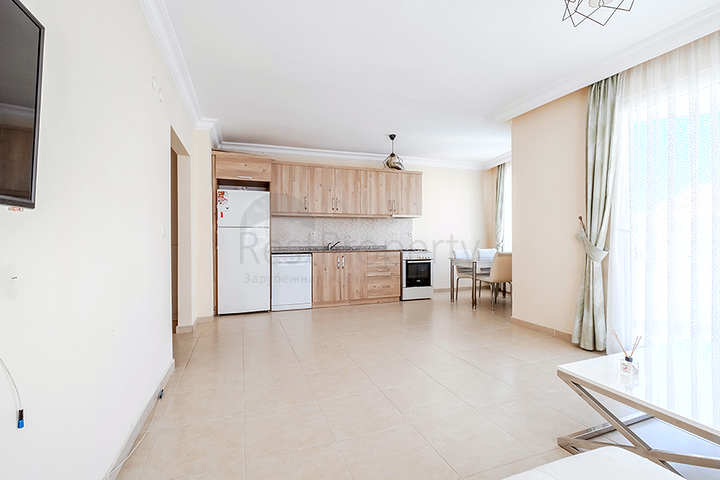 Spacious Furnished 2+1 Apartment in Mahmutlar Near the Sea