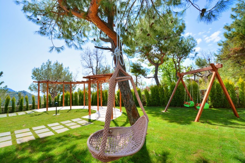 Property with High Rental Potential in Sunset Beach Club Calis Beach