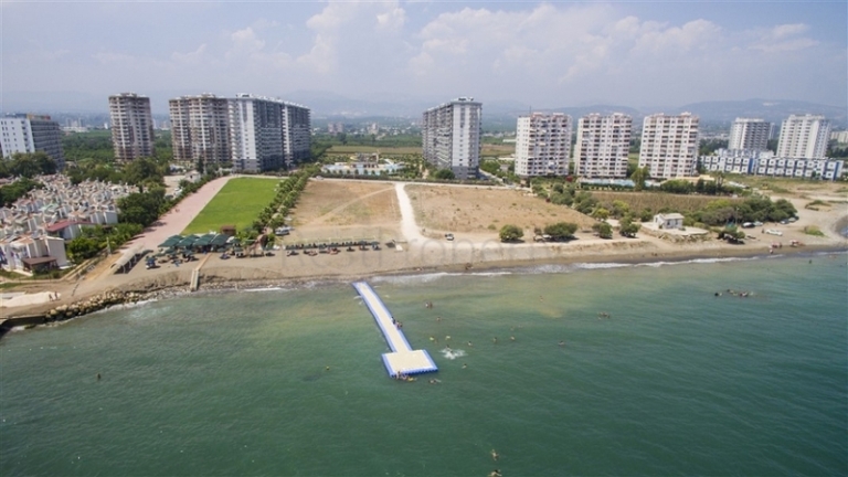 2-3 Bedroom Flats on a Seafront Complex in Erdemli Mersin Turkey