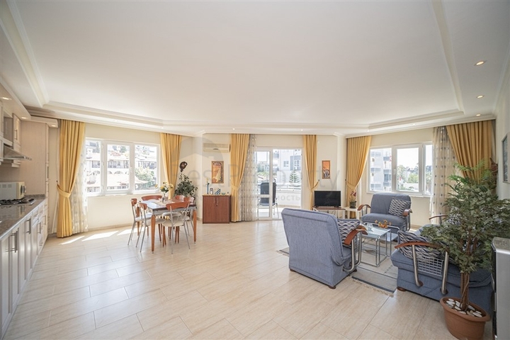 2 Bedroom Apartment for Sale in Alanya Turkey