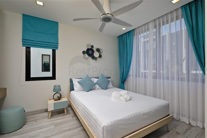 3 Bedroom Villas for Sale in Bang Tao Phuket Thailand