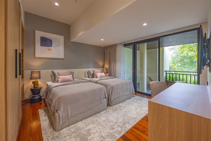 4 Bedroom Duplex villa wih Private Pool in Bang Tao Thailand