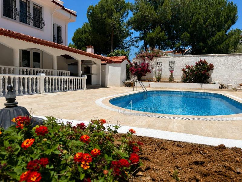 4 Bedroom Private Villa with Spacious Outdoor Space in Ovacik Oludeniz