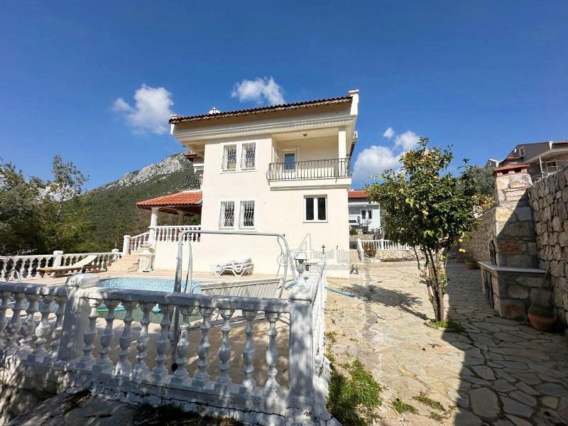 Low Priced 7 Bedroom Villa+Apartment for Sale in Uzumlu Fethiye Turkey