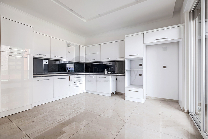 Charming 3 Bedroom Apartment for Sale in Oba Alanya