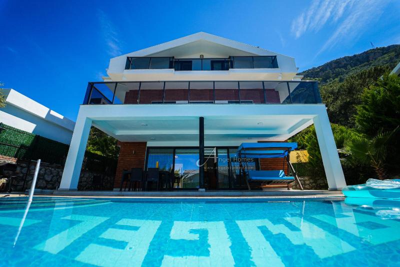 Charming 5 Bedroom Villa for Sale on the Heights of Ovacik Oludeniz