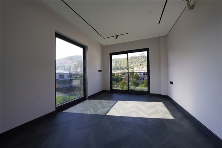 Collection of Luxury 4-Bedroom Duplex Villas in Kemer, Antalya,Turkey
