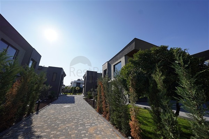 Collection of Luxury 4-Bedroom Duplex Villas in Kemer, Antalya,Turkey