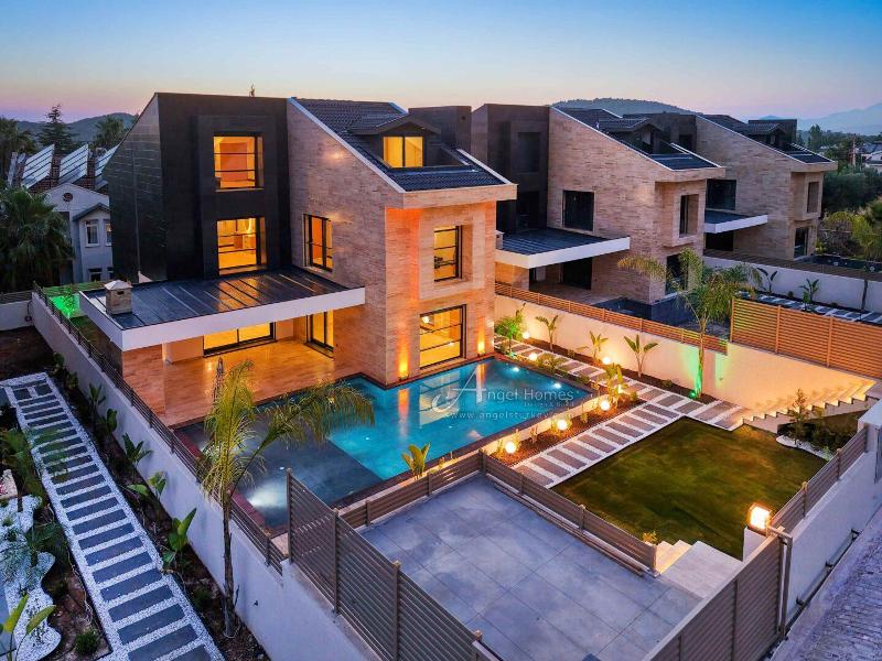 Desirable 4 Bedroom Villa for Sale in Oludeniz Ovacik Fethiye Turkey