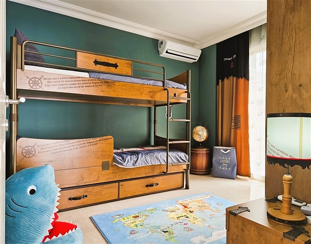 Detach Villa with Pool for Sale in Tepe Neighbourhood, Alanya Centre