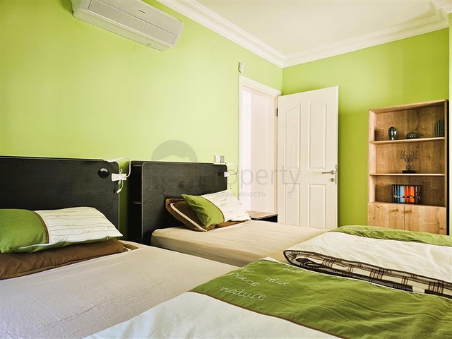 Detach Villa with Pool for Sale in Tepe Neighbourhood, Alanya Centre