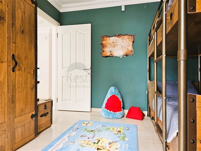 Detach Villa with Pool for Sale in Tepe Neighbourhood, Alanya Centre