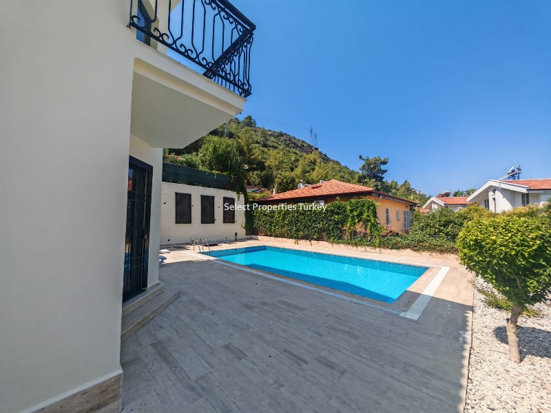 Detached 3 Bedroom Villa with Private Pool for Sale in Upper Ovacik