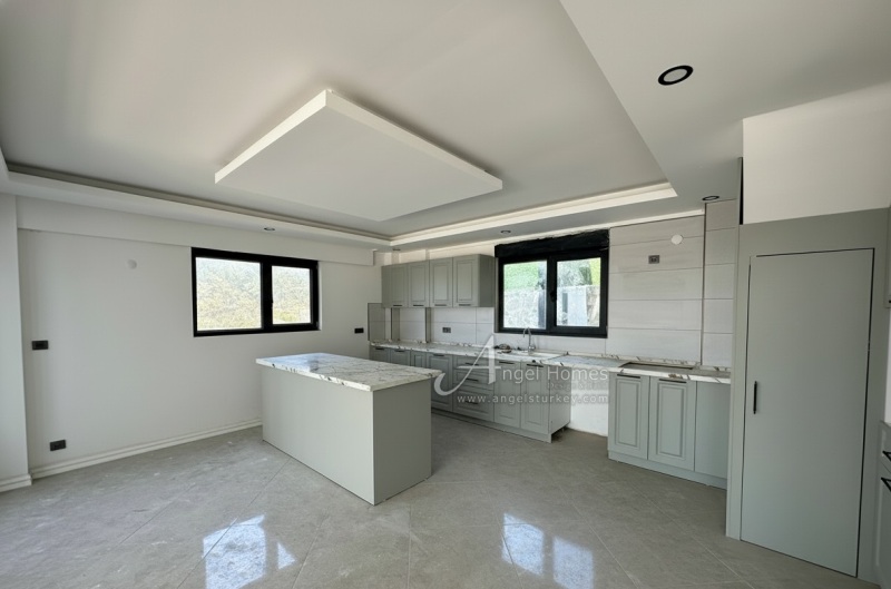 Detached Faralya Villa with Spectacular Views of the Mediterranean
