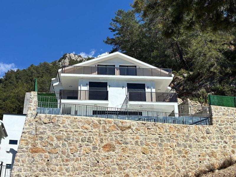 Detached Faralya Villa with Spectacular Views of the Mediterranean