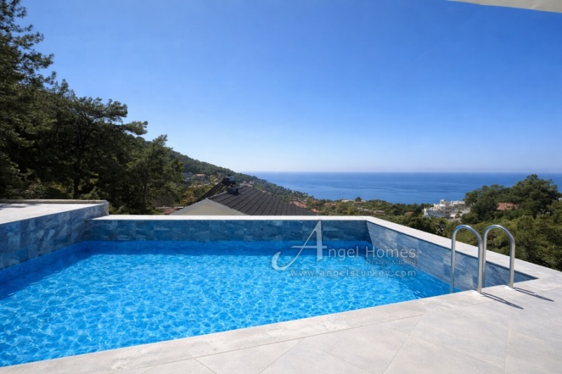 Detached Faralya Villa with Spectacular Views of the Mediterranean
