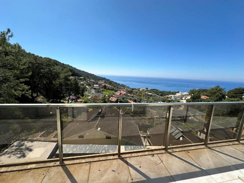 Detached Faralya Villa with Spectacular Views of the Mediterranean