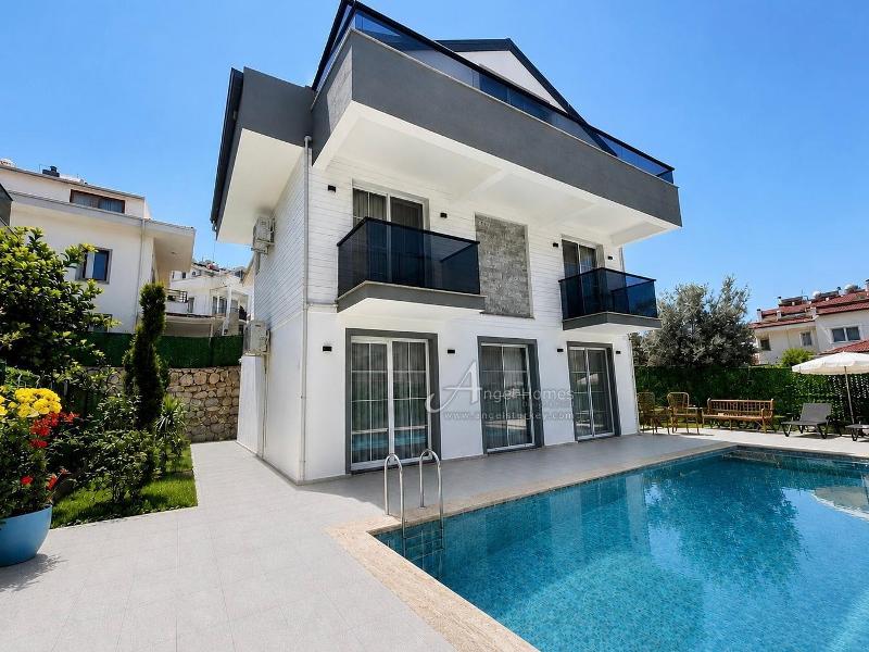 Detached Ovacik Property for Sale l Furnished, Sauna, Jaccuzzi & Turkish Bath