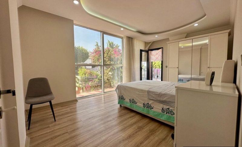 Furnished 3 Bedroom Detached House for Sale in Altinkum Didim