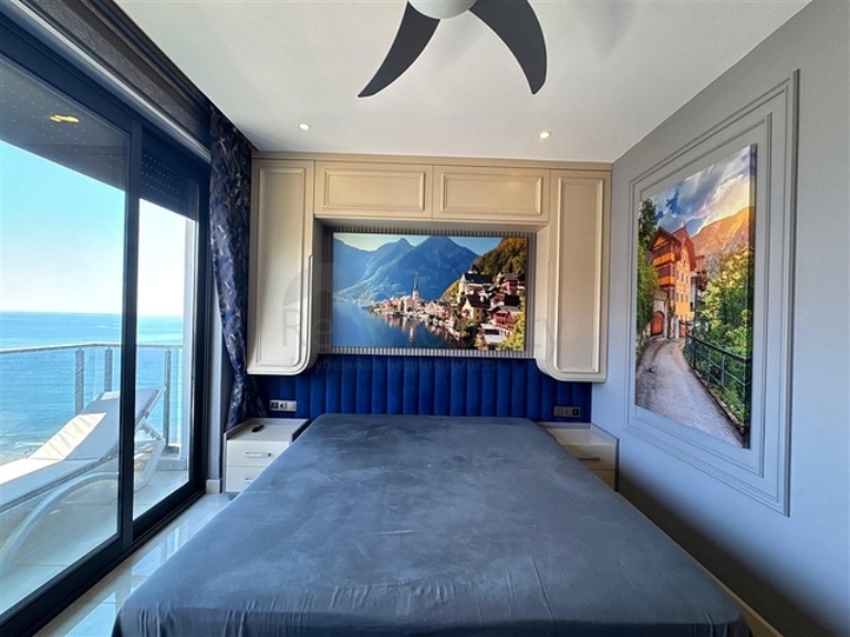 Luxury 2 Bedroom for Sale by the Beach in Mahmutlar Alanya