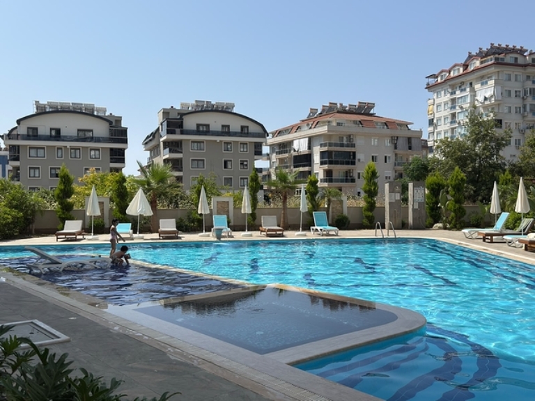 New 1+1 Apartment in a Modern Residential Complex in the Oba Alanya