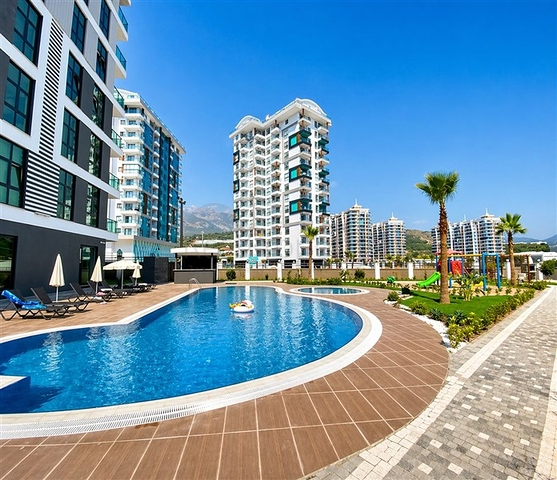 Furnished & Ready to Move in One Bedroom Mahmutlar Property with Partial Sea Views in Alanya