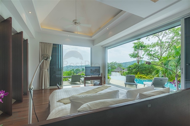 Outstanding Villa for Sale Close to Layan, Bang Tao, Phuket