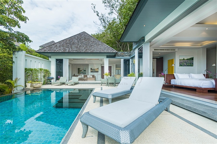 Outstanding Villa for Sale Close to Layan, Bang Tao, Phuket