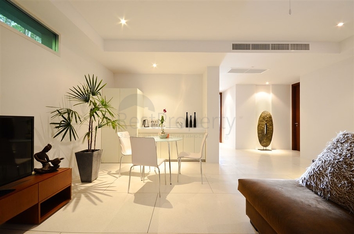 Outstanding Villa for Sale Close to Layan, Bang Tao, Phuket