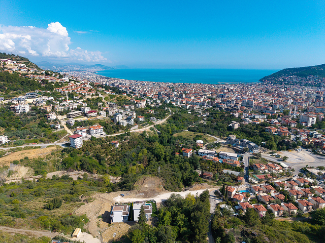 Premium Villa with Panoramic Sea Views in the Prestigious Tepe Area of Alanya