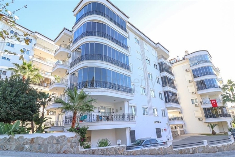 Resale 2 Bedroom Family Flat for Sale in Cikcilli Alanya Turkey