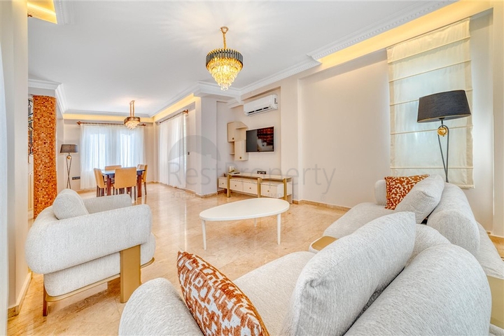 Sea View Villa for Sale in Gold City Complex Kargicak Alanya Turkey
