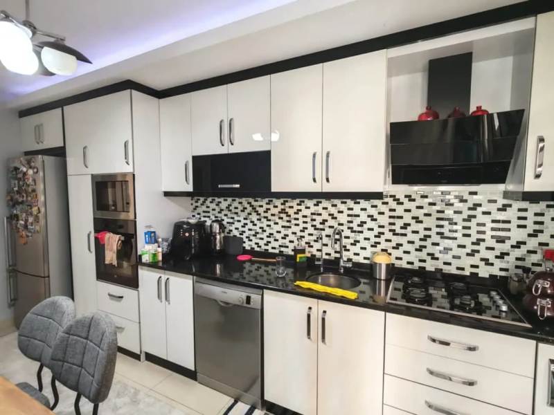 Spacious 3+1 Family Apartment for Sale in Cikcilli Alanya