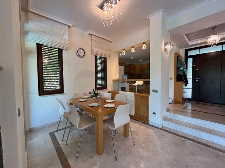 Three Bedroom Private Villa with Pool for Sale in Kargcak Alanya Turkey
