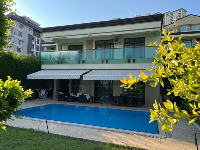 Three Bedroom Private Villa with Pool for Sale in Kargcak Alanya Turkey